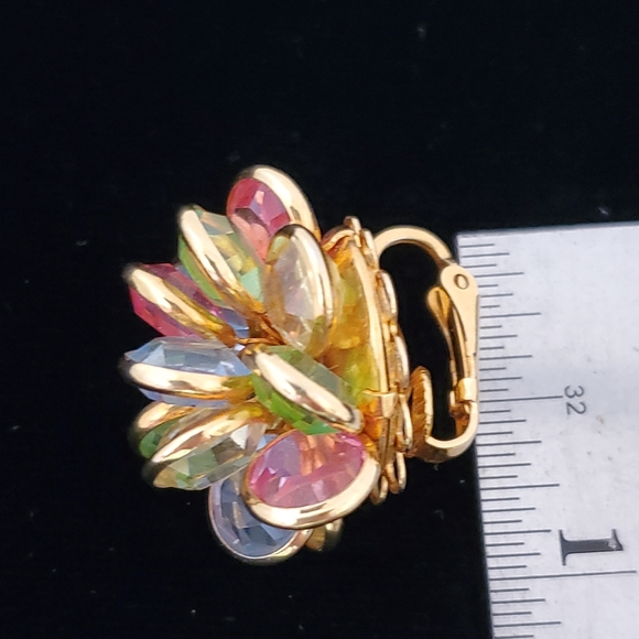 Vintage Pastel Crystal Cluster Earrings Uranium Glass Multi-layer - Picture 8 of 9